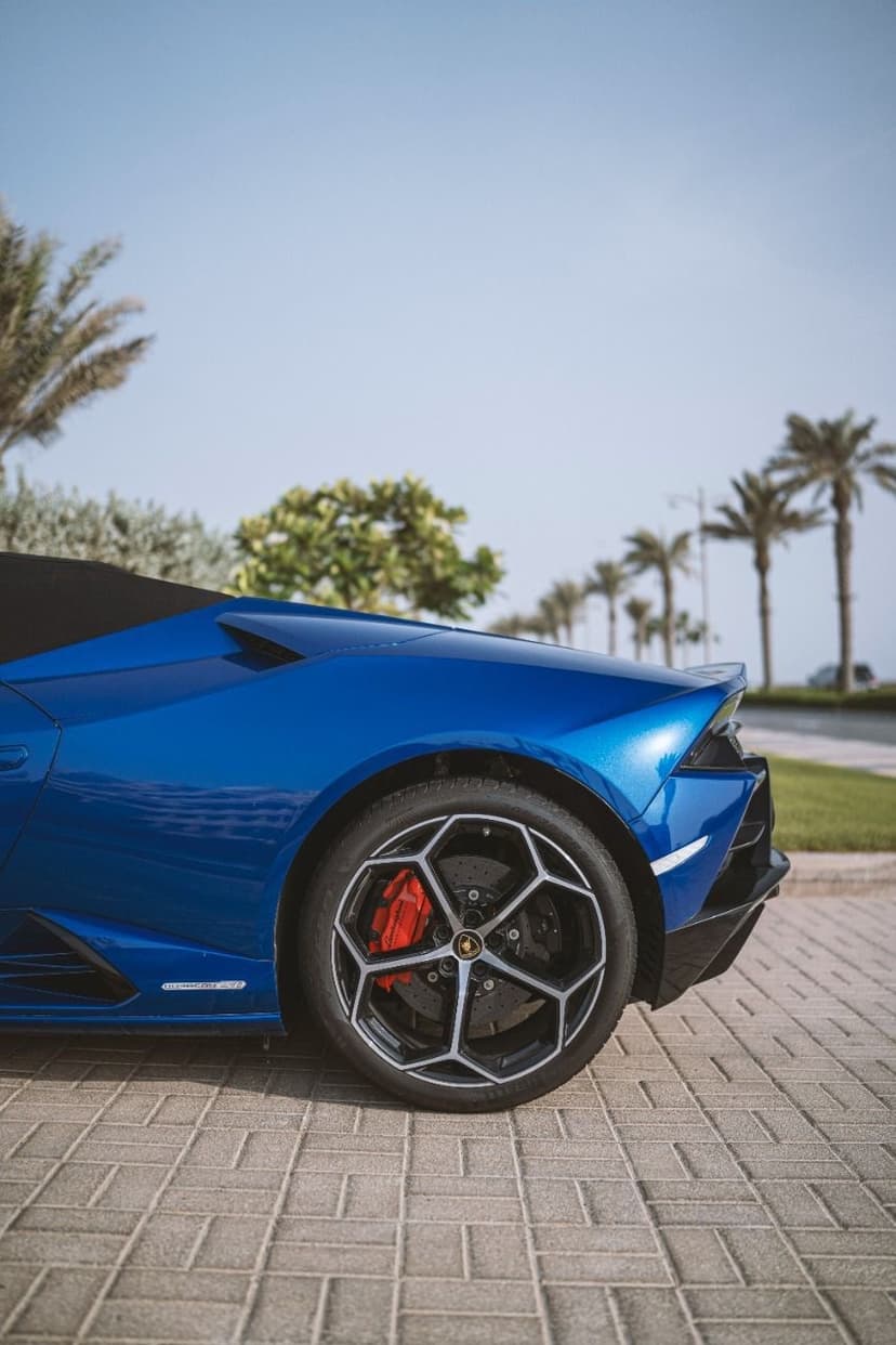 Lamborghini Huracan Evo Spyder 2024 Rental Dubai - View 4