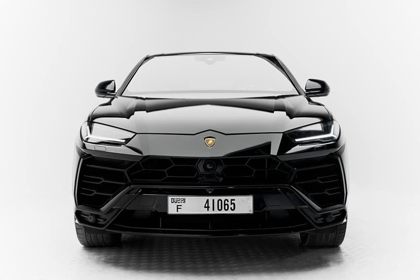 Rent Lamborghini Urus 2023 in UAE