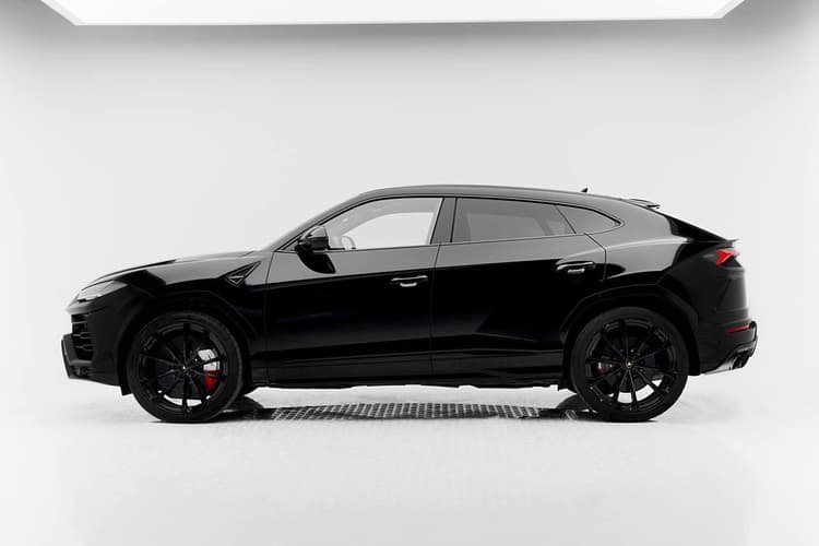 Rent Lamborghini Urus 2023 in UAE