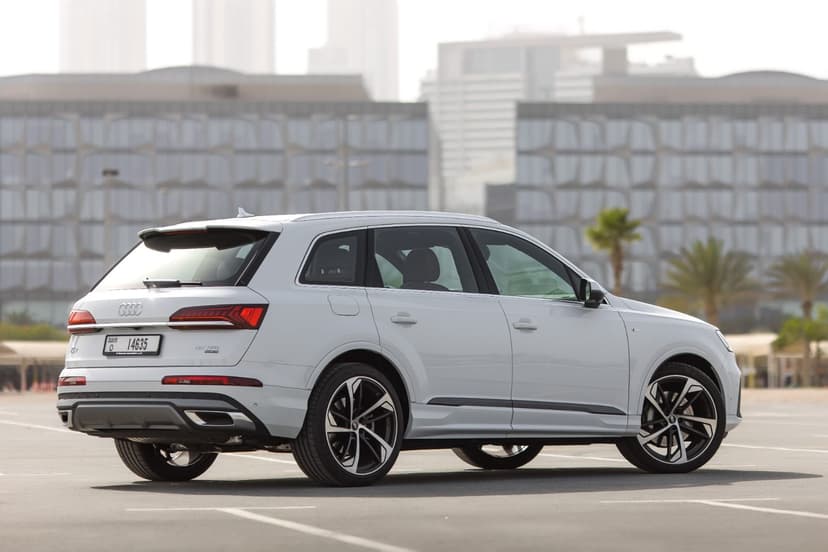 Audi Q7 2023 Rental Dubai - View 7