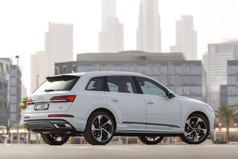 Audi Q7 2023 Rental Dubai - View 2