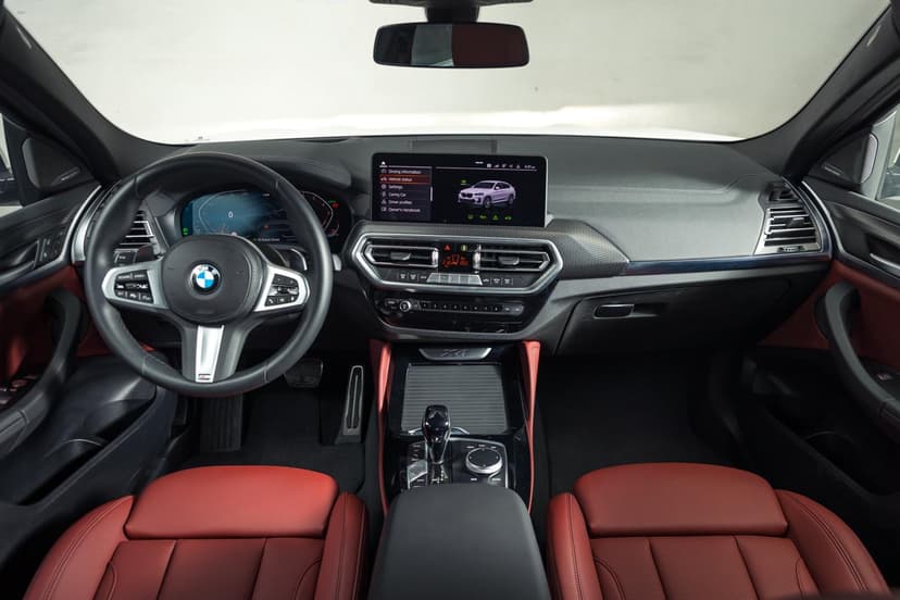 BMW X4 2024 Rental Dubai - View 4