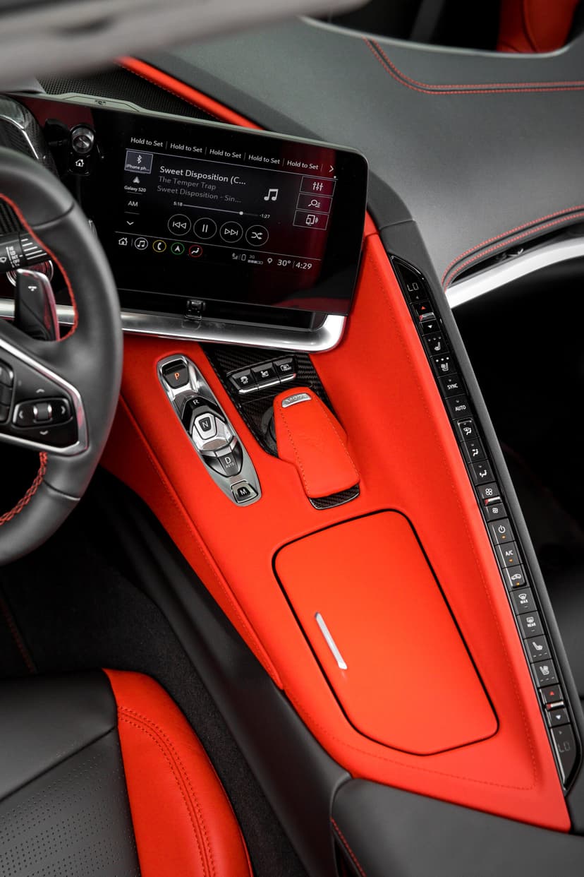 Chevrolet corvette C8 2022 Rental Dubai - View 13