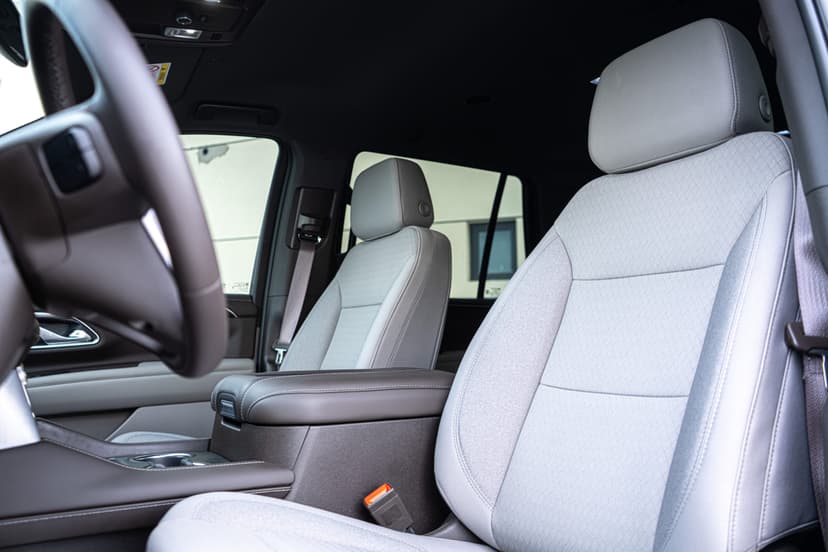 GMC Yukon 2023 Rental Dubai - View 6
