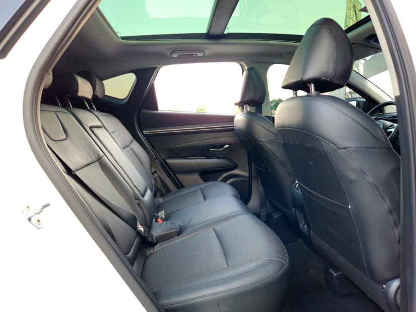 Hyundai Tucson 2023 Rental Dubai - View 11