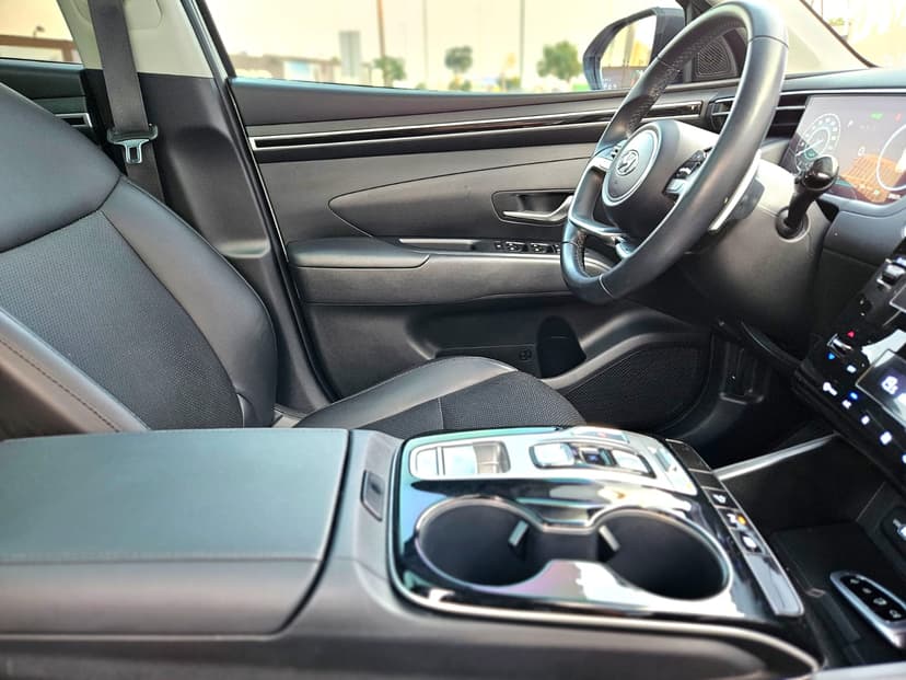 Hyundai Tucson 2023 Rental Dubai - View 12