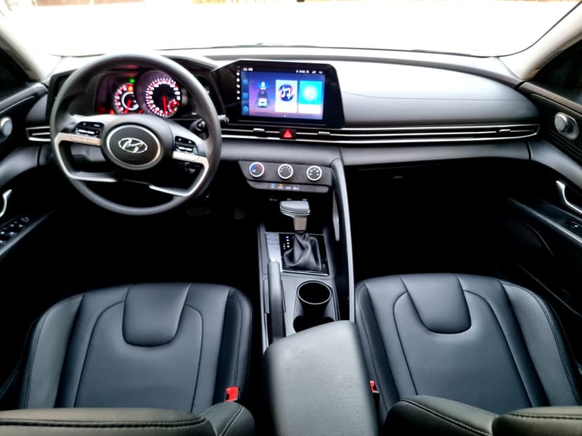 Hyundai Elantra 2022 Rental Dubai - View 3