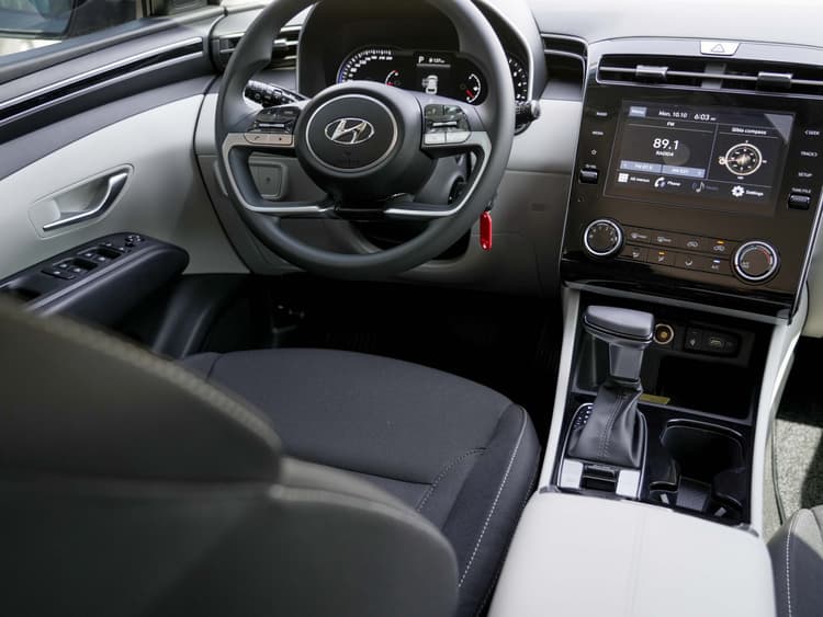 Hyundai Tucson 2023 Rental Dubai - View 4