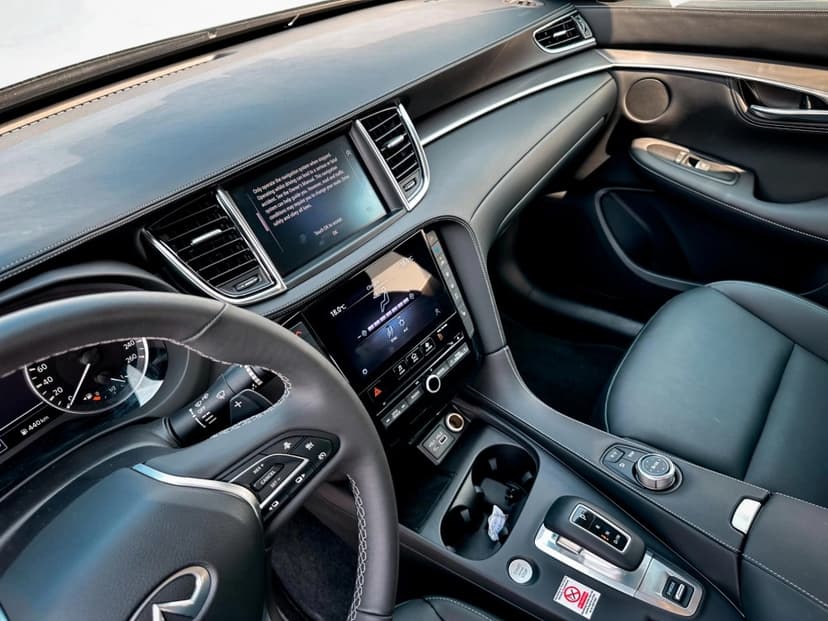 INFINITI QX-50 2024 Rental Dubai - View 9