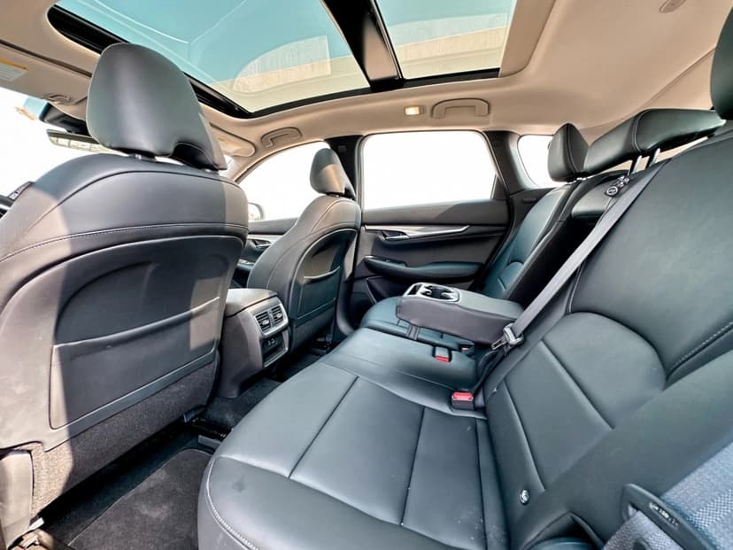 INFINITI QX-50 2024 Rental Dubai - View 10