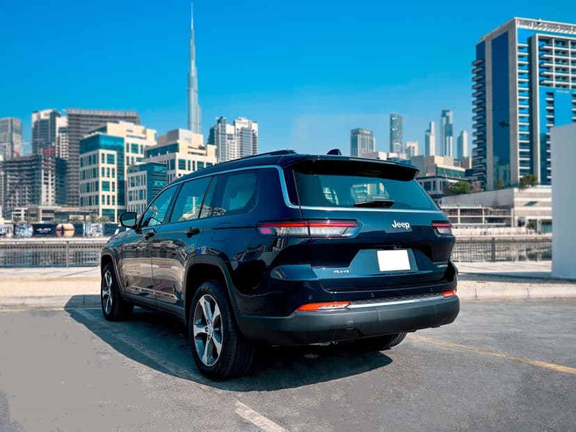 JEEP GRAND CHEROKEE 2024 Rental Dubai - View 10