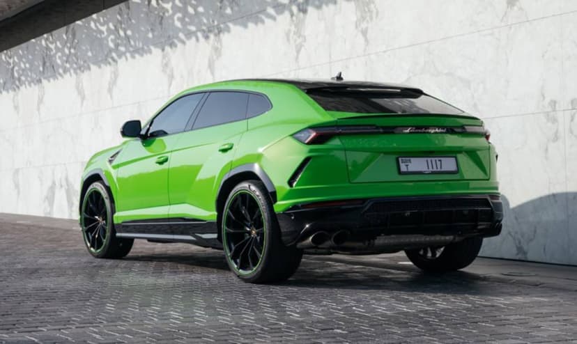 LAMBORGHINI URUS 2021 Rental Dubai - View 2