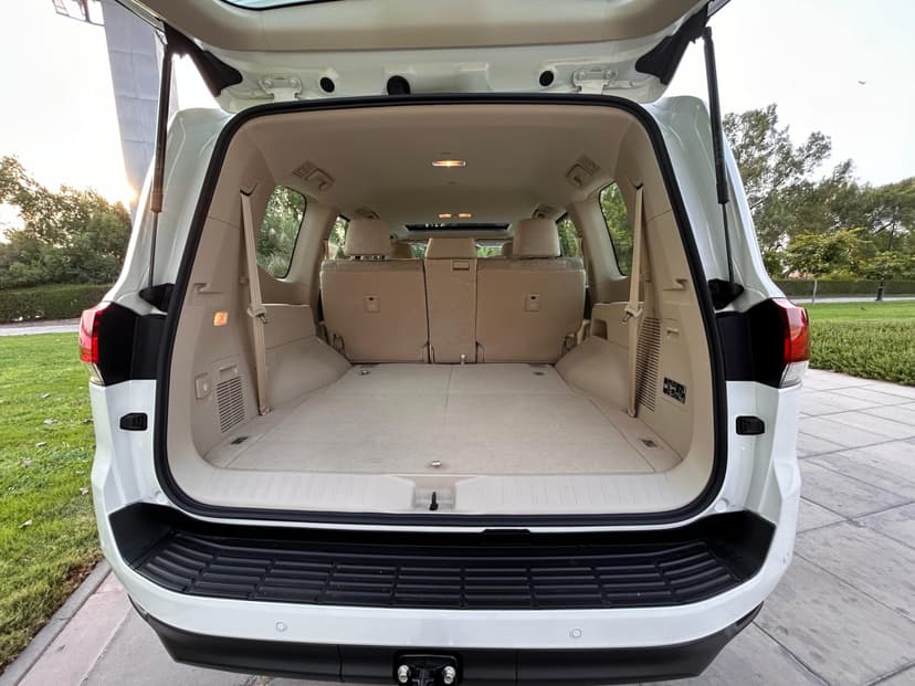LAND CRUISER 2024 Rental Dubai - View 12