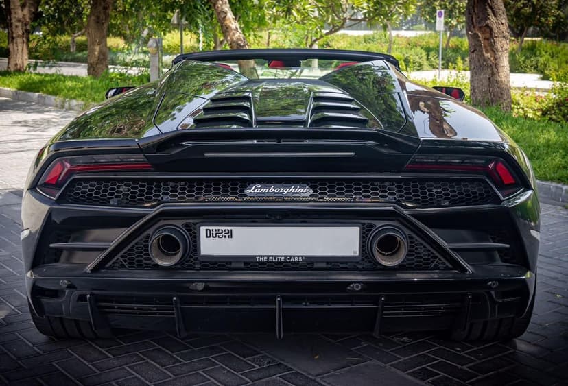 Lamborghini Huracan Evo Spyder 2022 Rental Dubai - View 6
