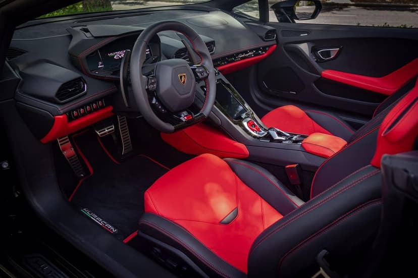Lamborghini Huracan Evo Spyder 2022 Rental Dubai - View 3