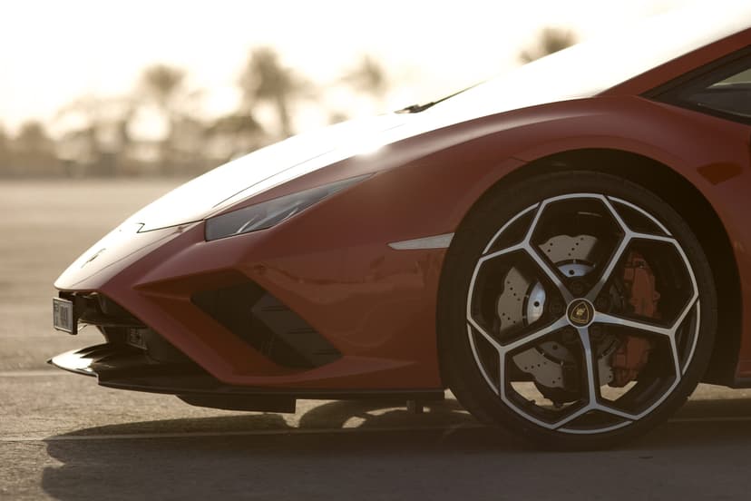 Lamborghini Hurucan Evo Spyder 2022 Rental Dubai - View 3