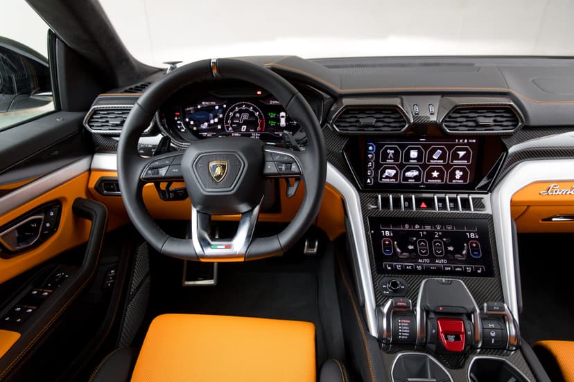 Lamborghini Urus 2023 Rental Dubai - View 6