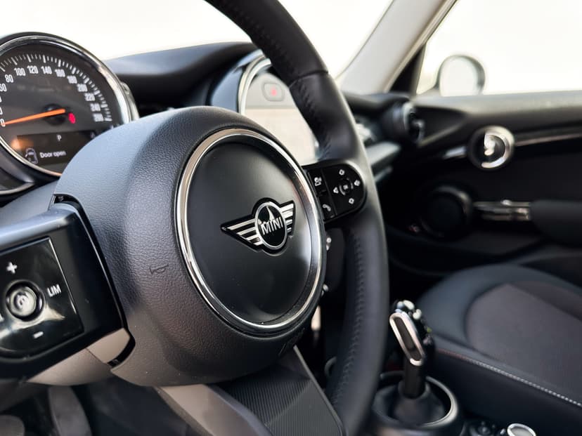 MINI COOPER 2024 Rental Dubai - View 9