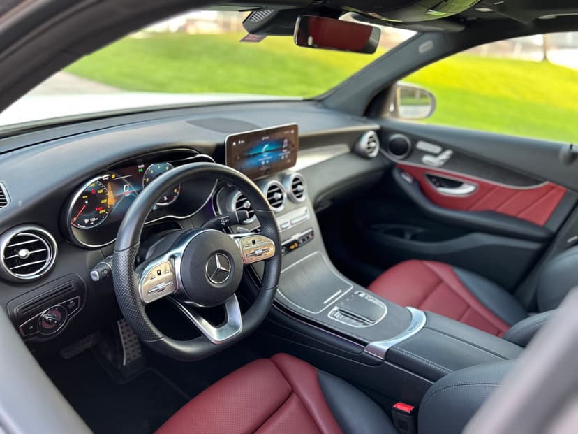 Mercedes Benz GLC 400 2022 Rental Dubai - View 5