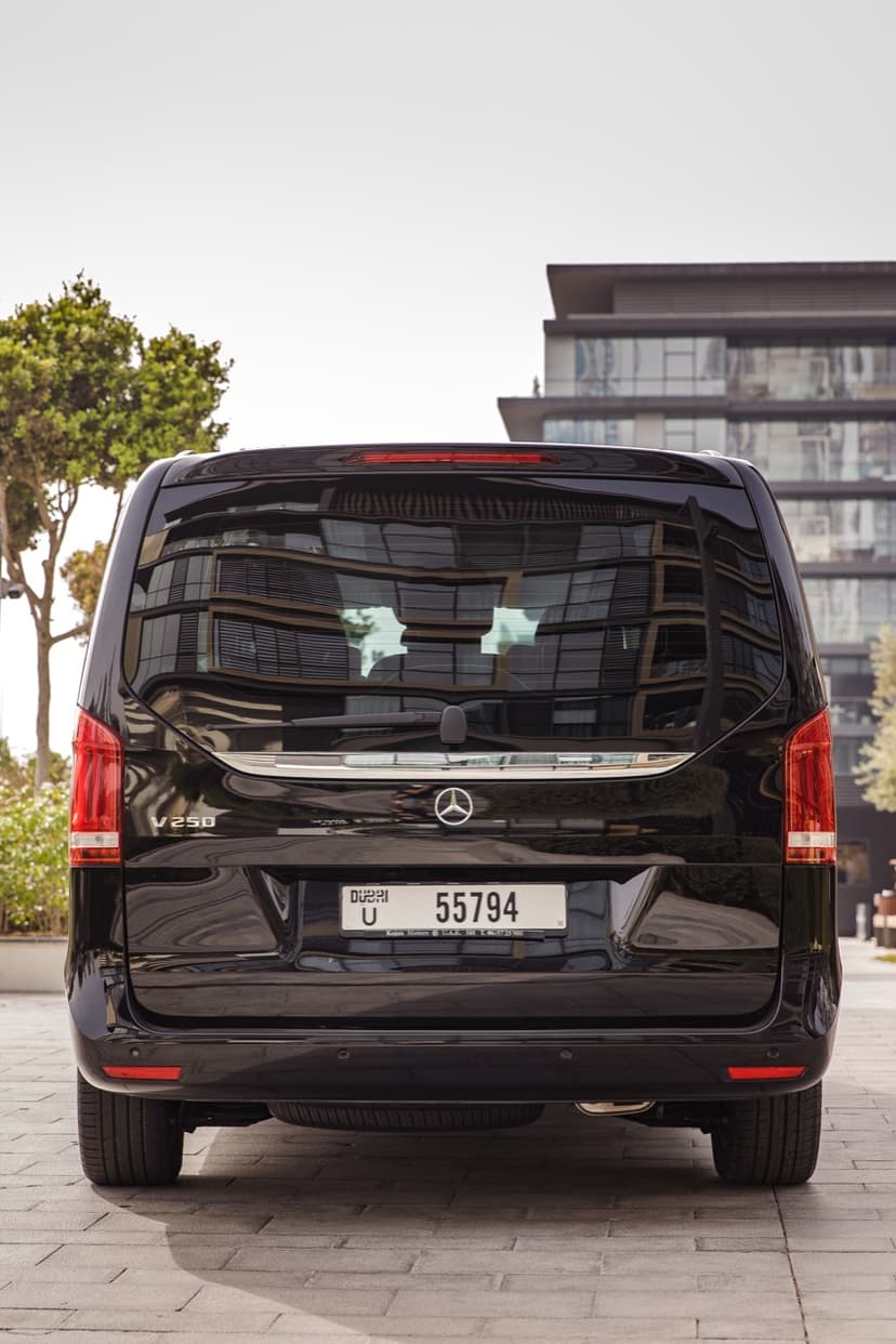 Mercedes Benz Viano 2021 Rental Dubai - View 12