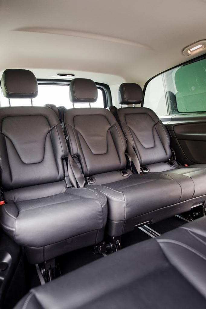 Mercedes Benz Viano 2021 Rental Dubai - View 7