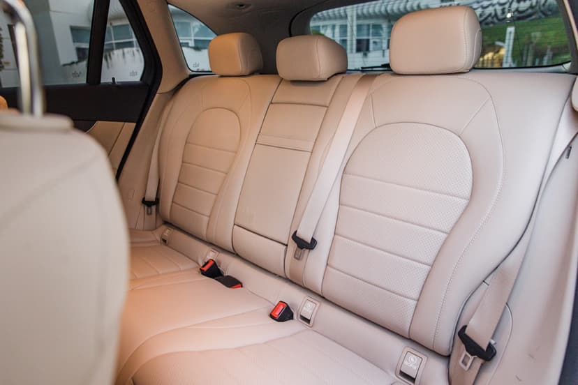Mercedes GLC200 2021 Rental Dubai - View 11