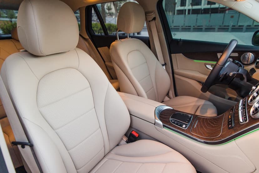 Mercedes GLC200 2021 Rental Dubai - View 14