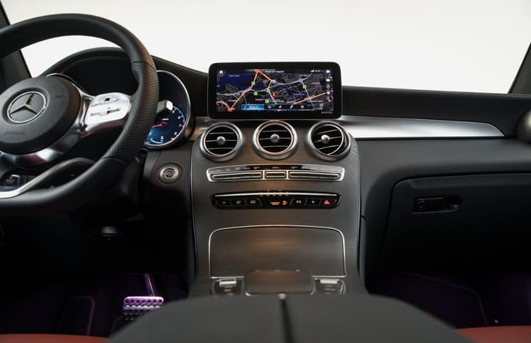 Mercedes GLC200 2022 Rental Dubai - View 4