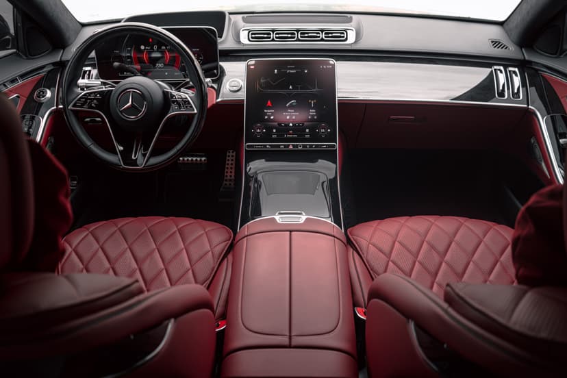 Mercedes S 580 2023 Rental Dubai - View 4