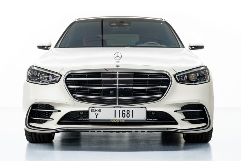 Mercedes-Benz S-580 2023 Rental Dubai - View 3