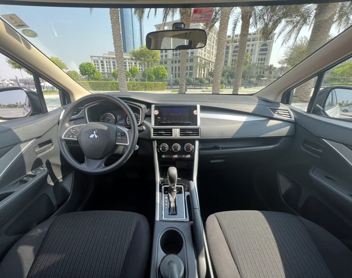 Mitsubishi Xpander 2025 huren Dubai - Detailweergave