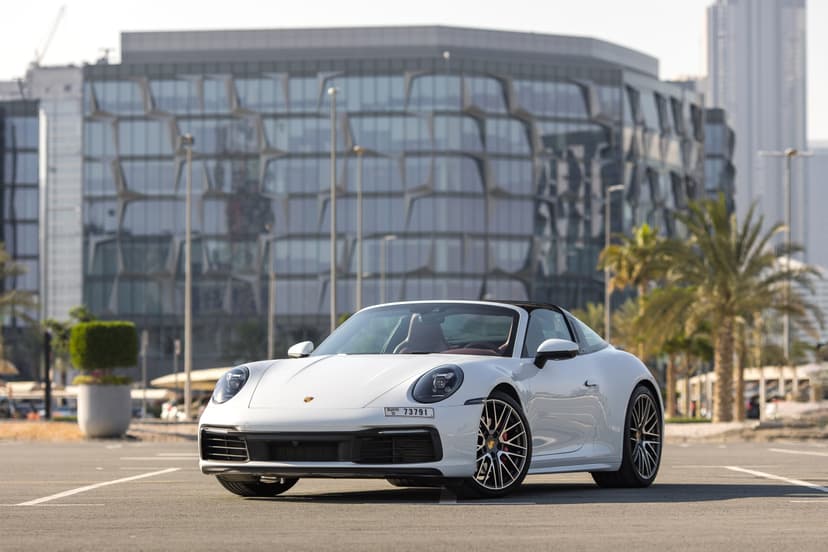 Porsche 911 Targa 4s 2022 Rental Dubai - View 11