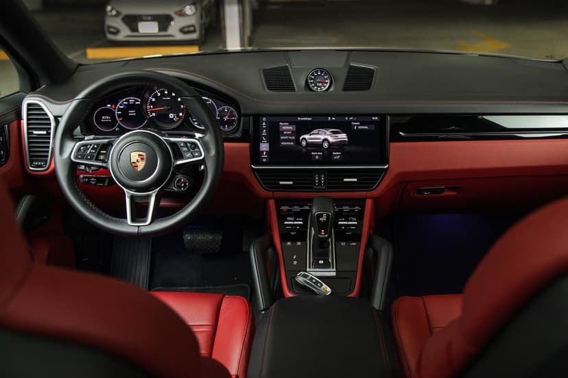 Porsche Cayenne coupe 2021 Rental Dubai - View 4