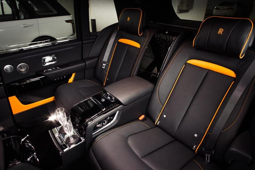 Rolls Royce Cullinan 2021 Rental Dubai - View 10