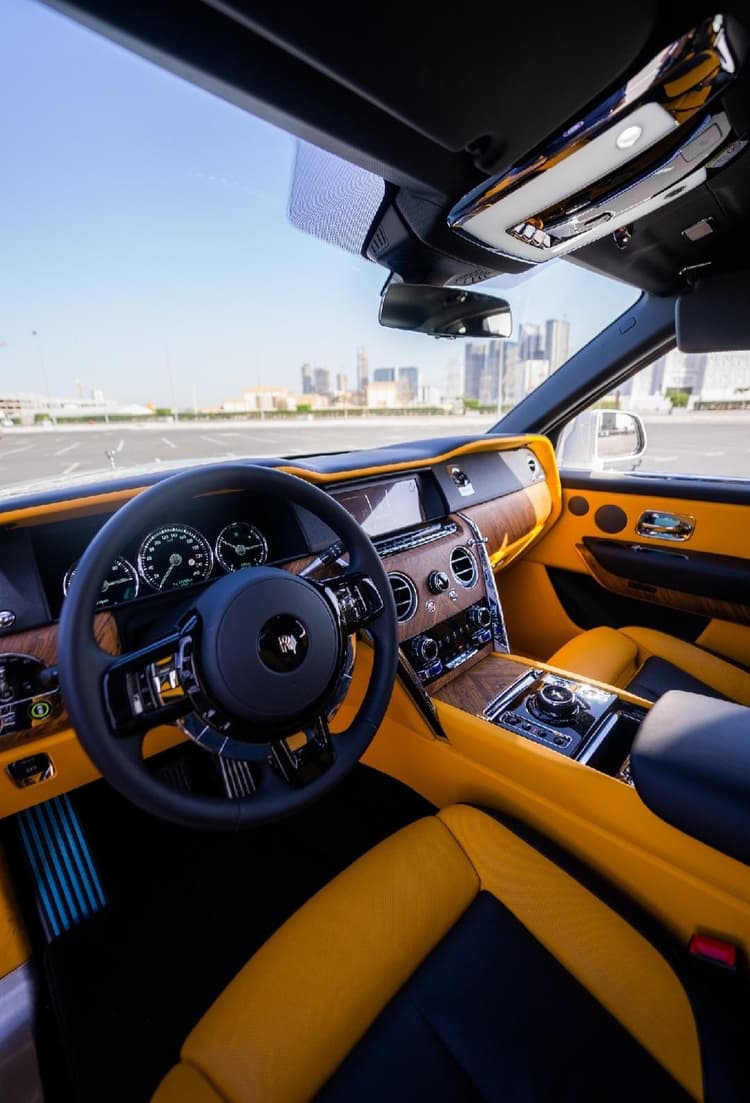 Rolls Royce Cullinan 2023 Rental Dubai - View 4