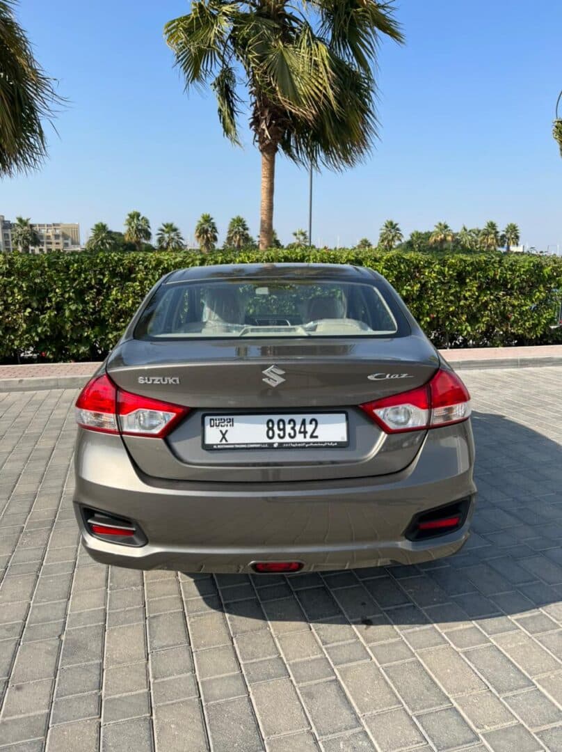 Suzuki Ciaz 2022 huren Dubai - Detailweergave