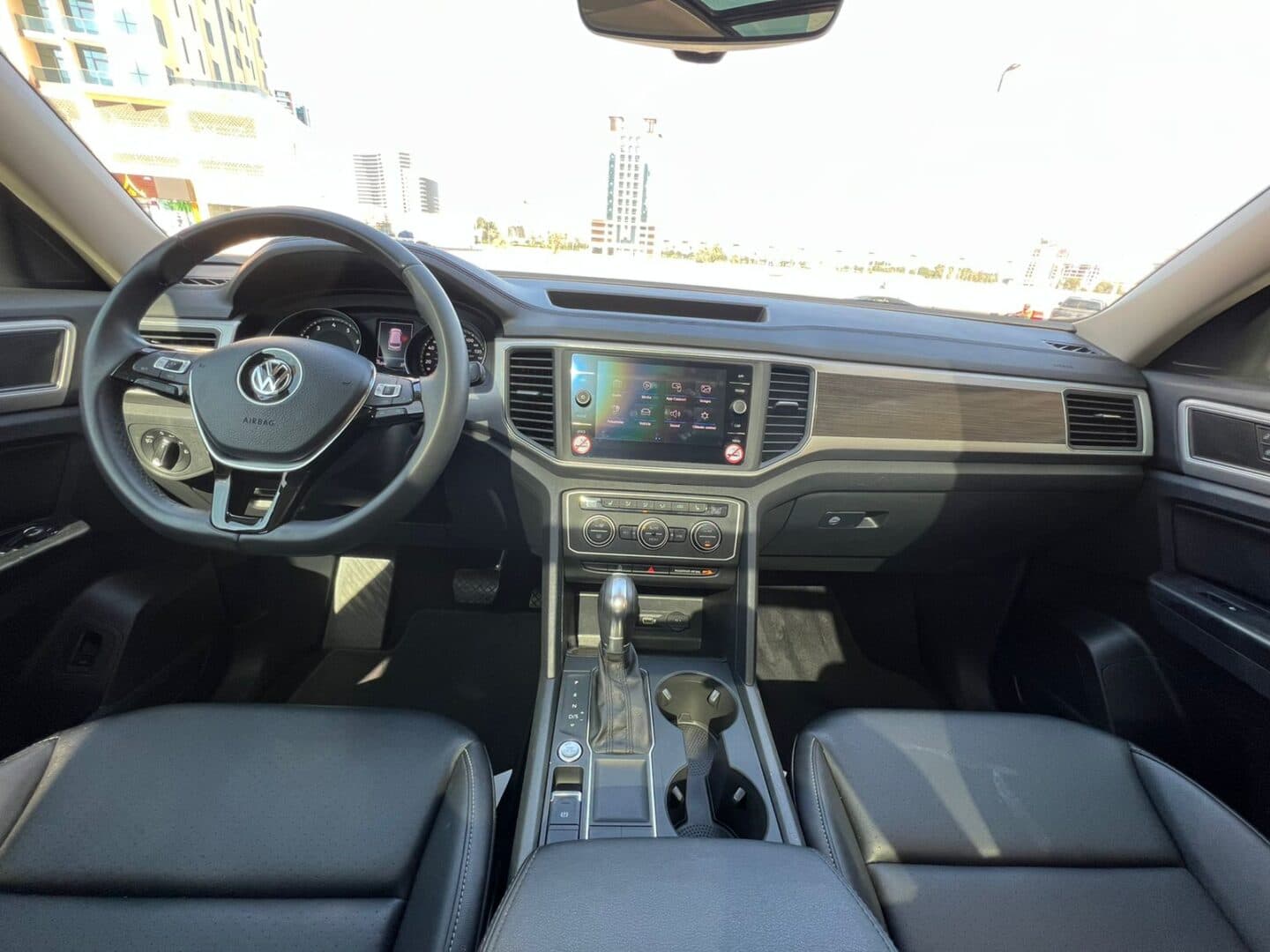 Volkswagen Atlas 2022 huren Dubai - Detailweergave