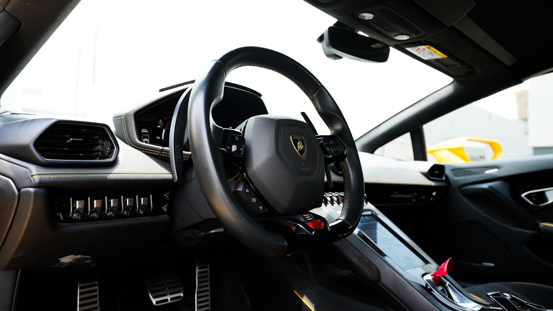 LAMBORGHINI Lamborghini Huracan EVO Spyder 2021 Rental Dubai - Detail View