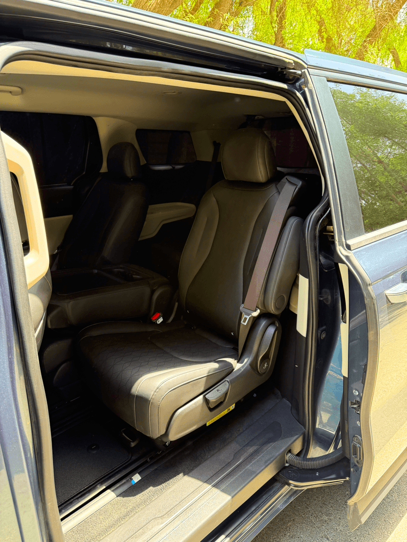 KIA Carnival 2024 Rental Dubai - View 14