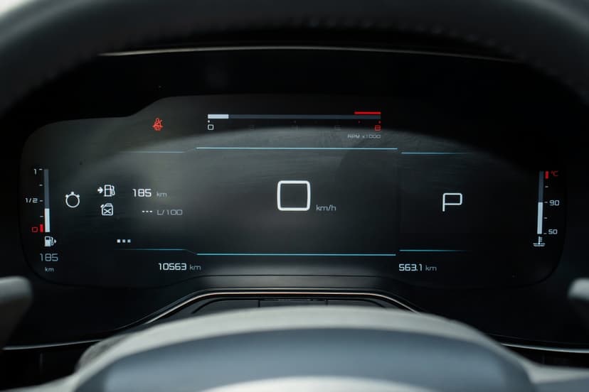 Citroen C5 Aircross 2026 mieten in Dubai - Ansicht 19