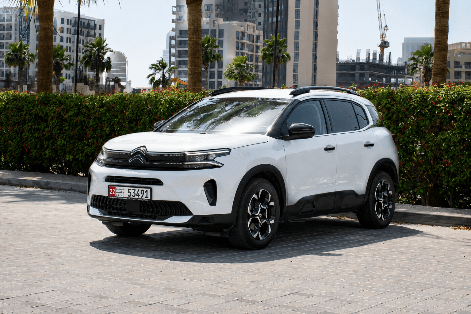 Citroen C5 Aircross 2026 mieten in Dubai - Frontansicht
