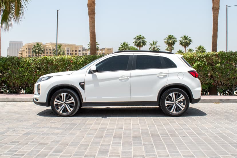Mitsubishi ASX 2024 mieten in Dubai - Ansicht 2