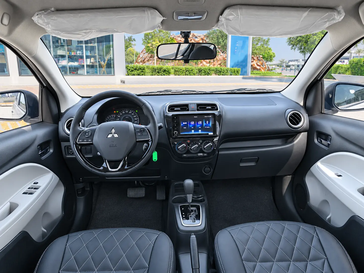 Mitsubishi Attrage 2026 mieten in Dubai - Detailansicht