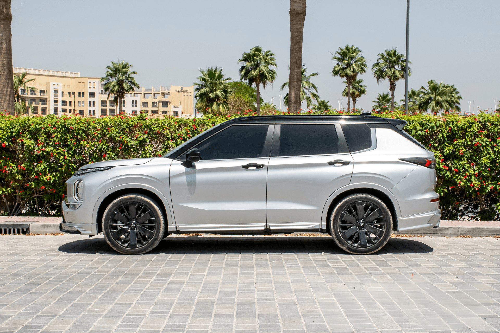 تأجير Mitsubishi Outlander 2026 في دبي - صورة تفصيلية