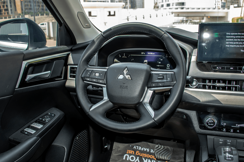 تأجير Mitsubishi Outlander 2026 في دبي - صورة 13