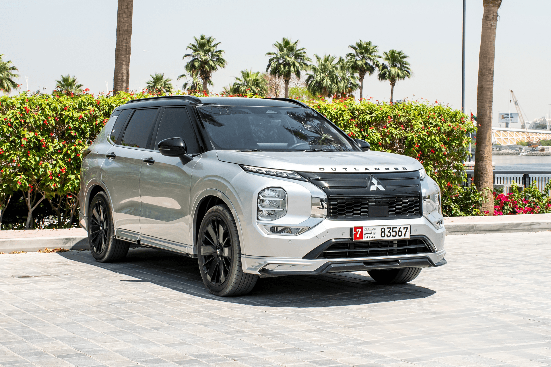 تأجير Mitsubishi Outlander 2026 في دبي - صورة تفصيلية