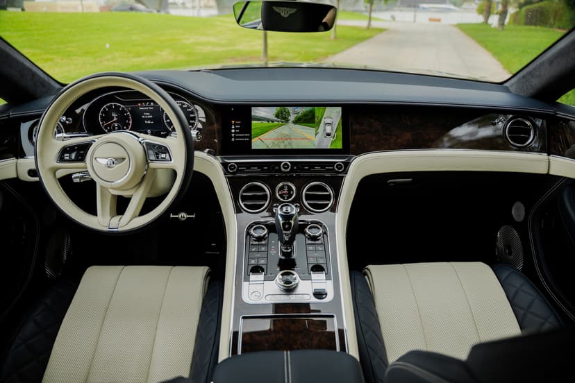 Bentley Continental GT Rental Dubai - View 4