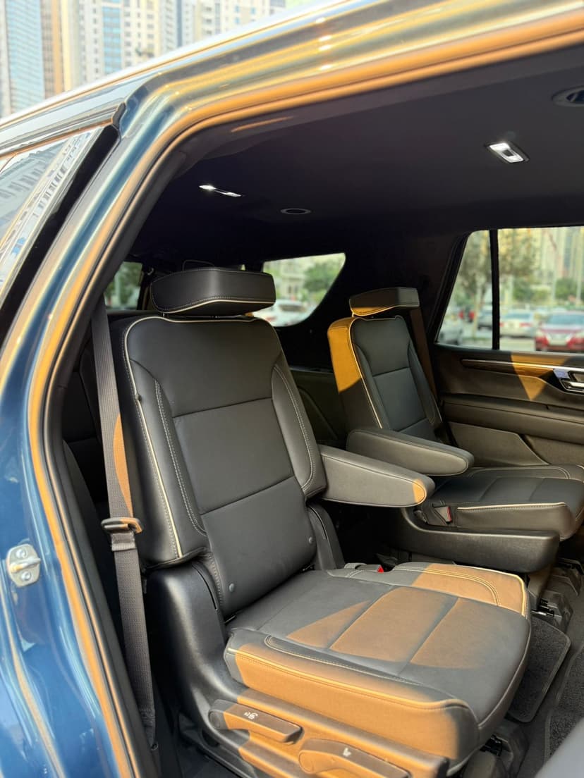 Chavorlet Tahoe Rental Dubai - View 15