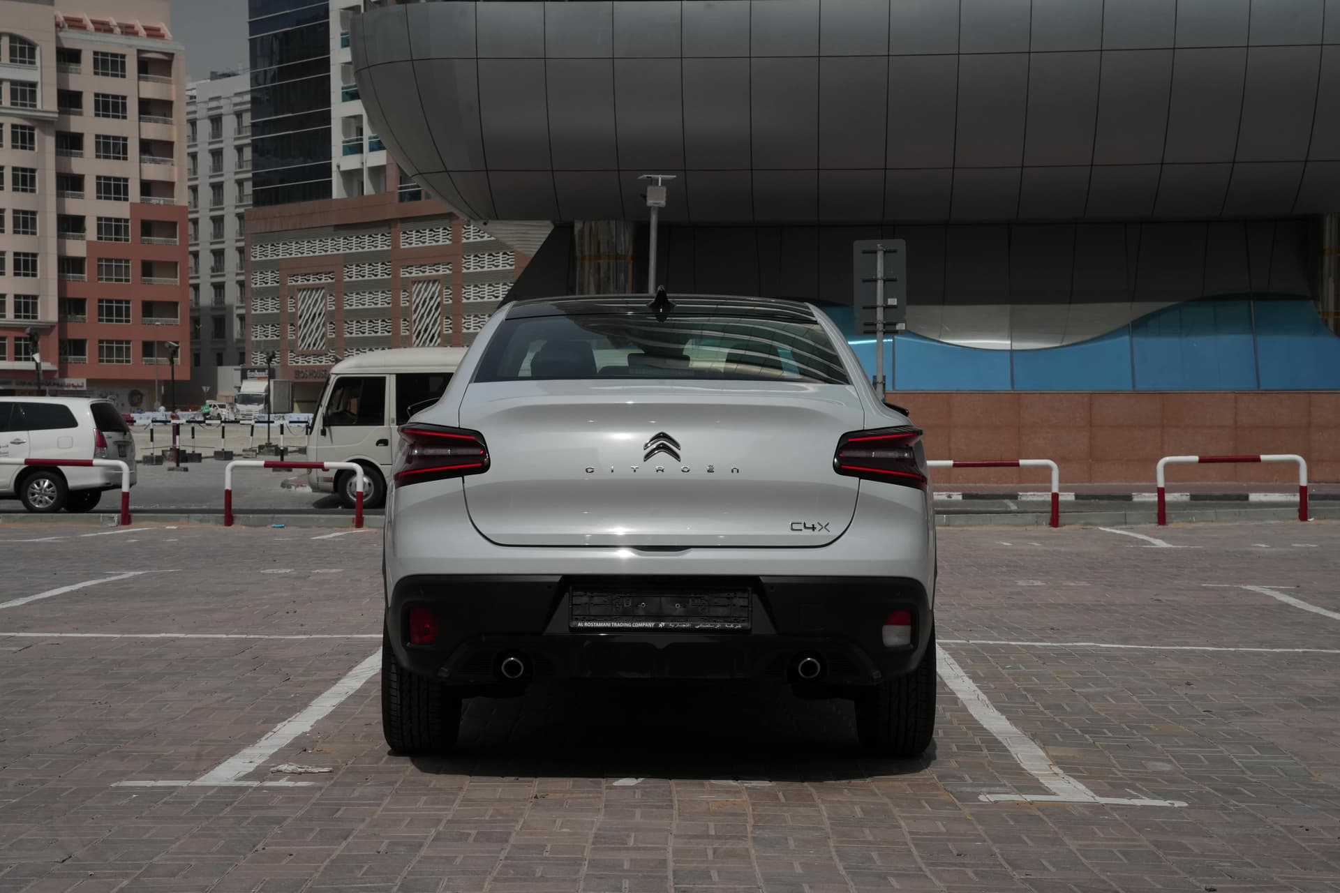 Citroen C4 X 2025 huren Dubai - Detailweergave