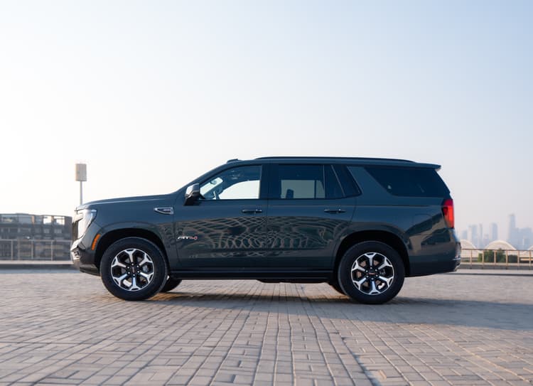 GMC Yukon AT4 Rental Dubai - View 3